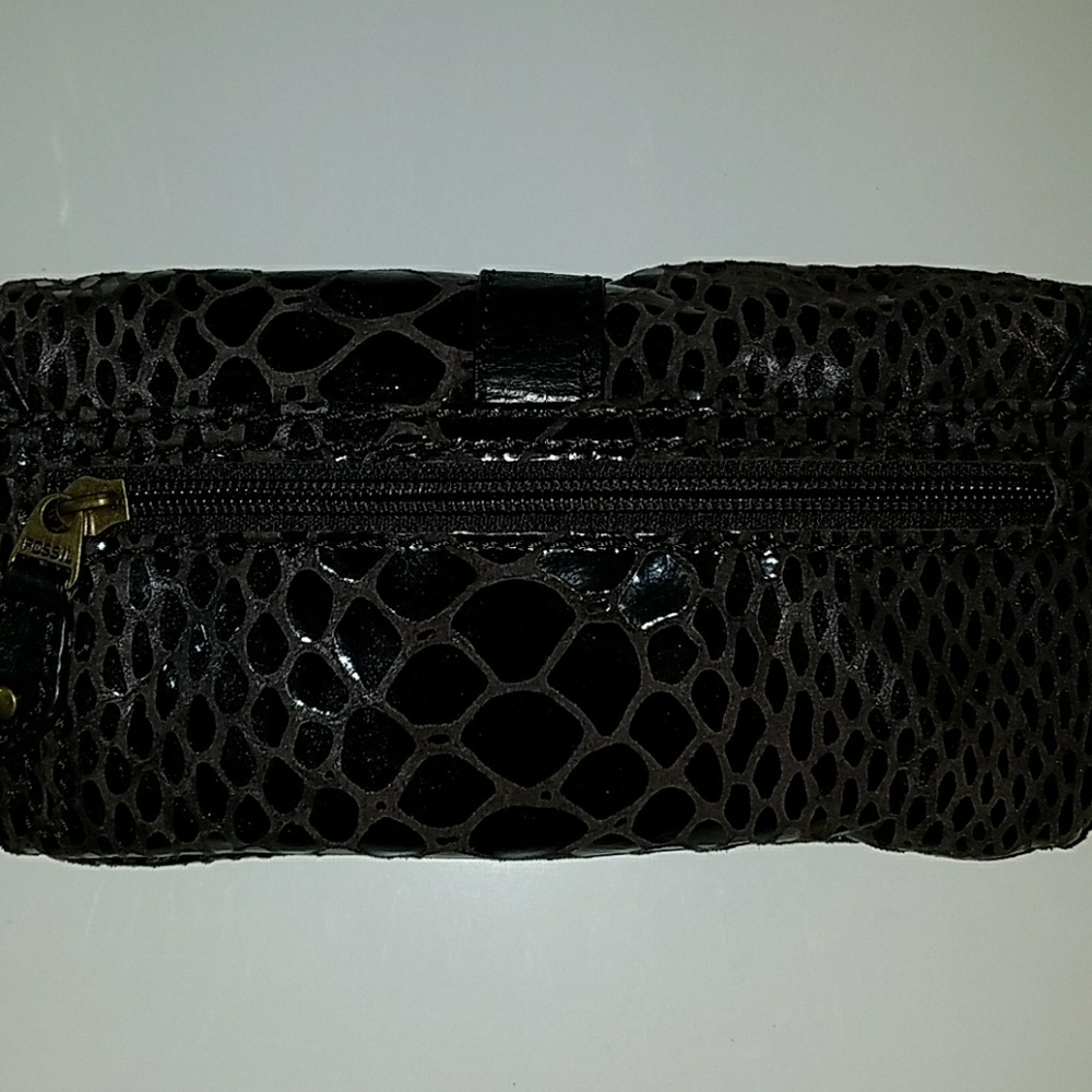 NWT FOSSIL BLACK LEATHER CLUTCH - Picture 4 of 6